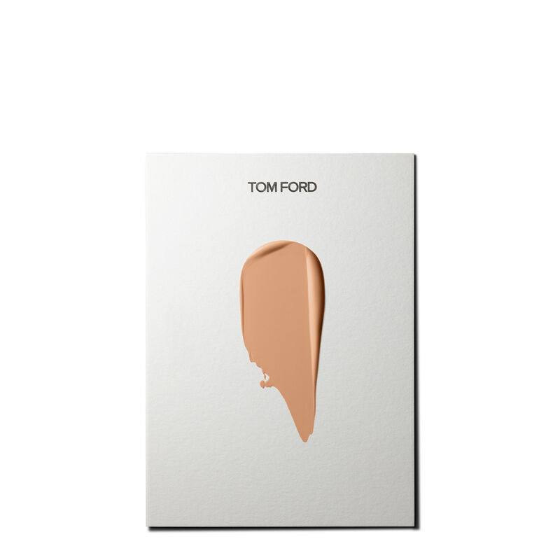 Tom Ford Traceless Touch Cushion Compact SPF45 with Refill - 1.3 Nude Ivory image number 2